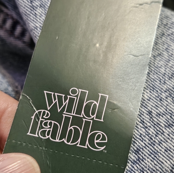 Wild Fable Super High Rise Seamed Jean shorts Light wash Size 17 - Picture 11 of 12